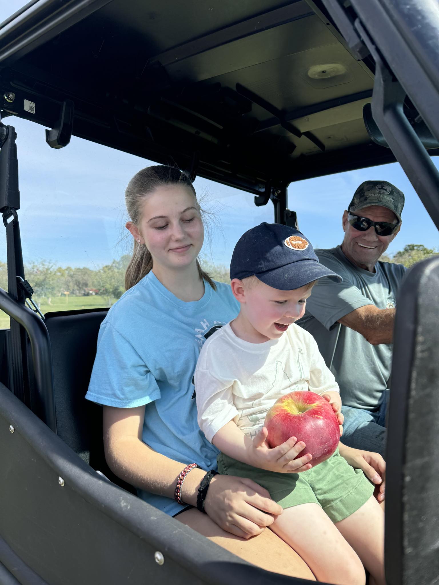 gus Sky Papa Apple Acres